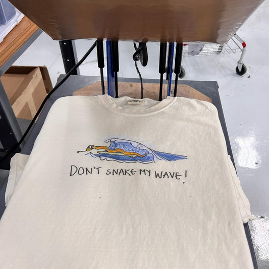 DON’T SNAKE MY WAVE TEE